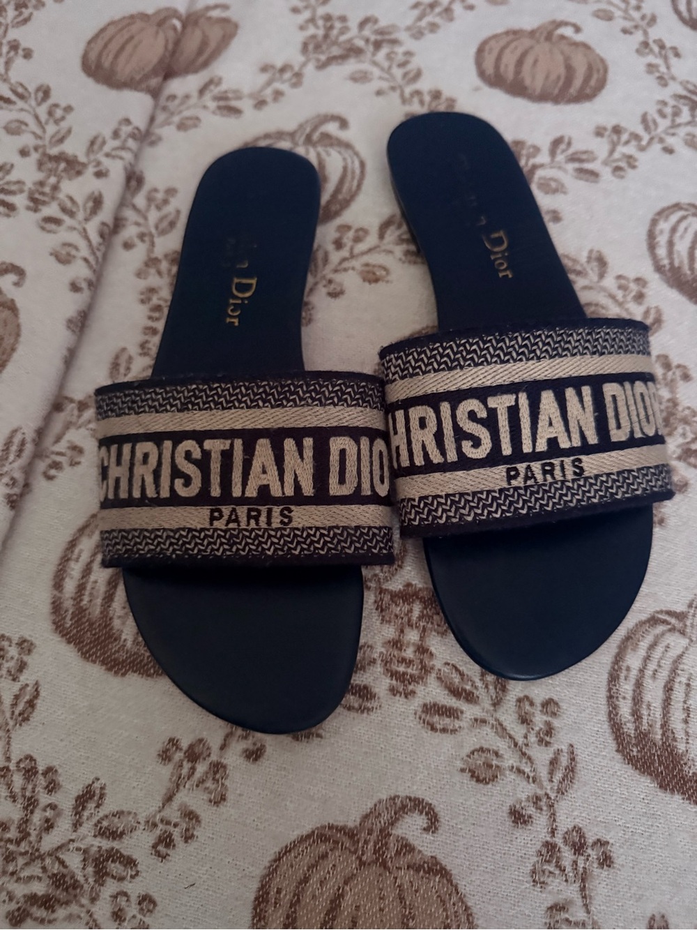 Men Accessories Subcategory Identification